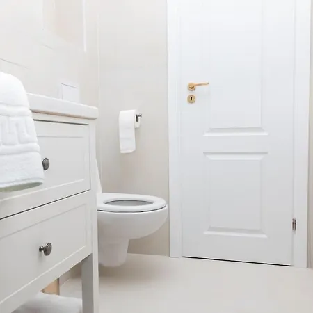 Enescu 3 Center Flat *