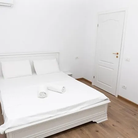 Apartament Enescu 3 Center Flat *