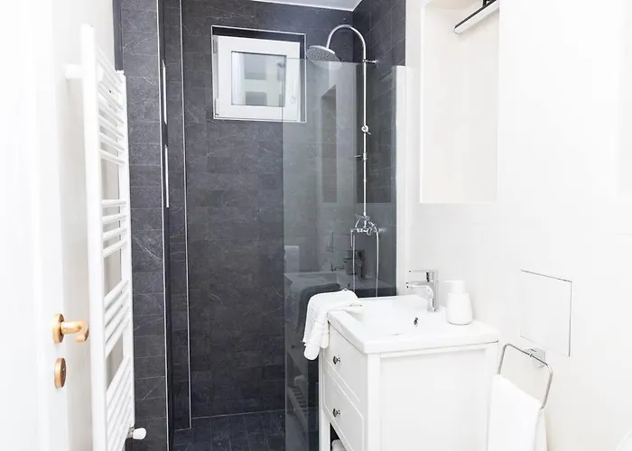 Enescu 3 Center Flat